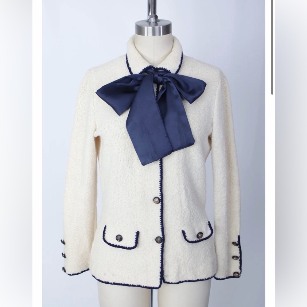 Pat Sandler Elegant Cream Teddy Jacket with Navy Accents Satin Bow small